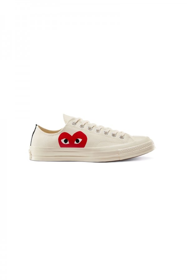 Play converse chuck taylor low