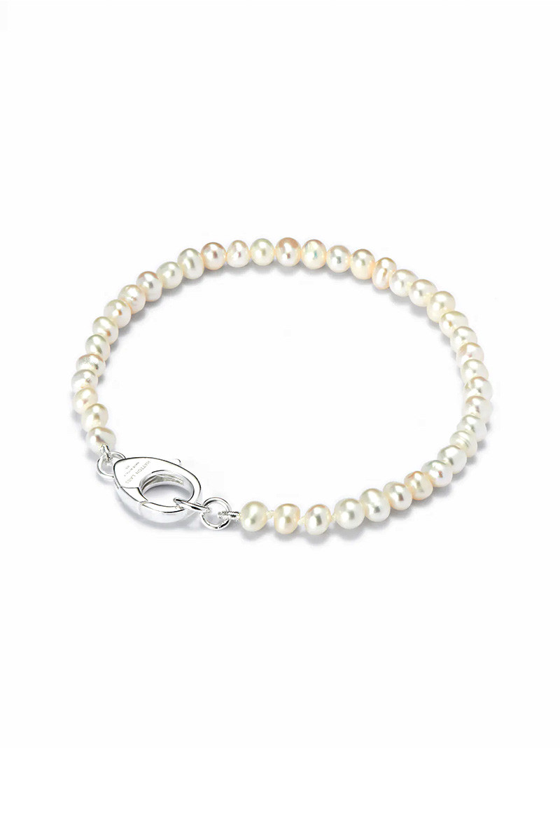 Hatton Labs Pearl bracelet