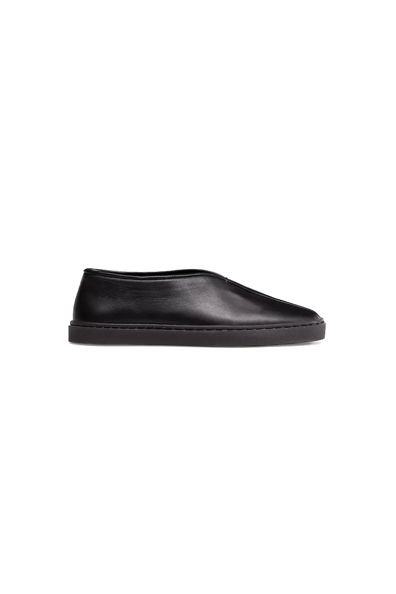 Lemaire Black piped sneakers