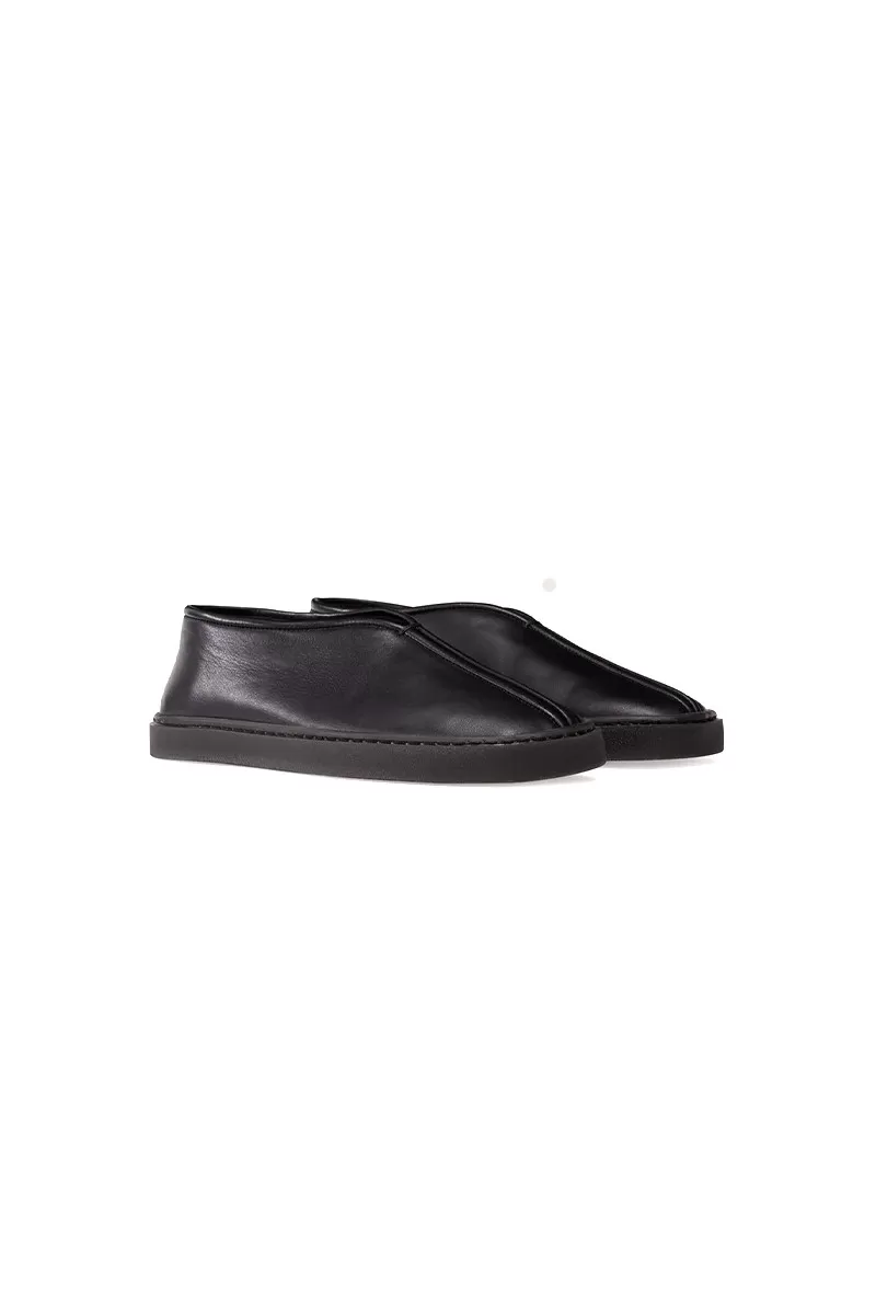 Lemaire Black piped sneakers