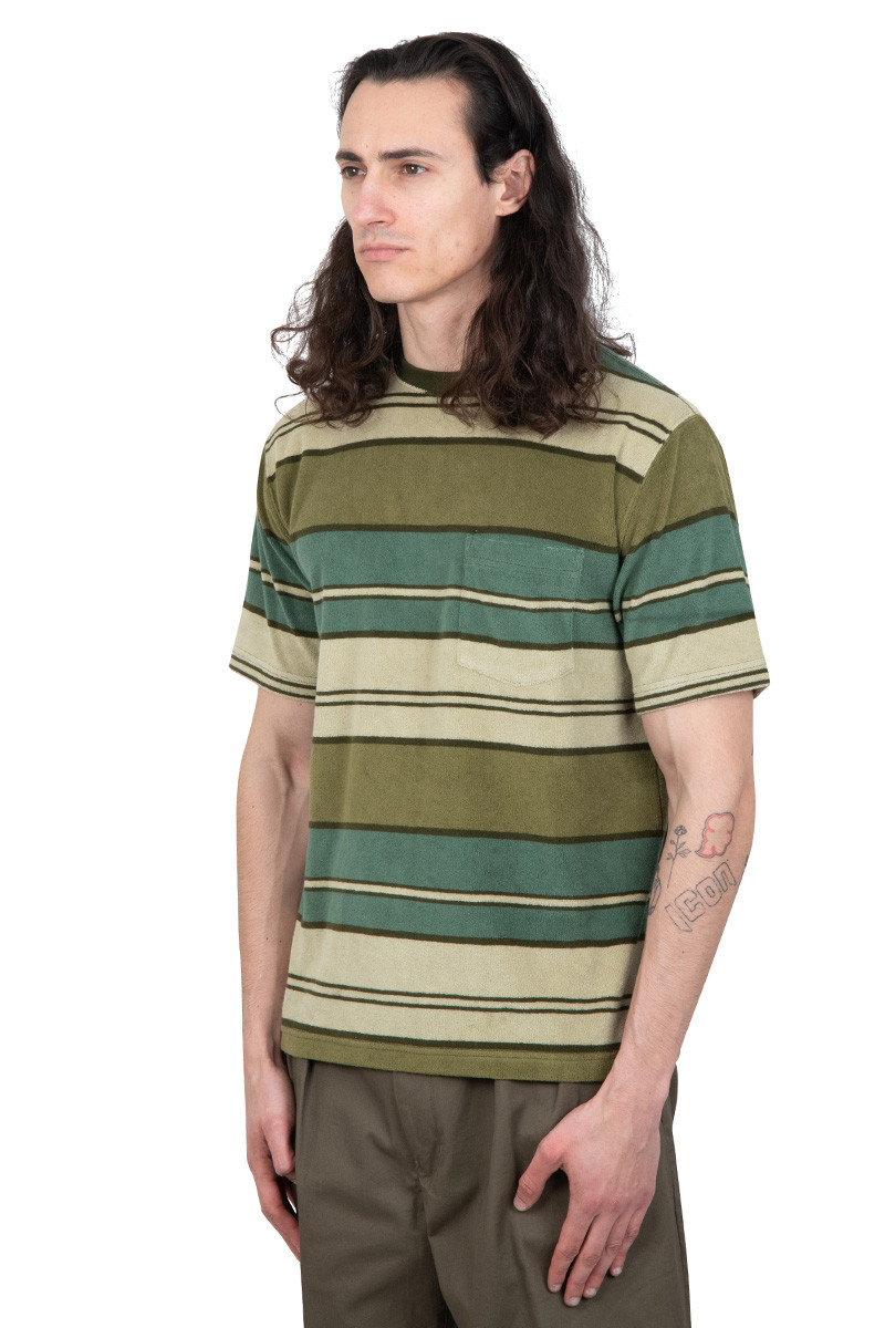 BEAMS + T-shirt à poches rayé vert