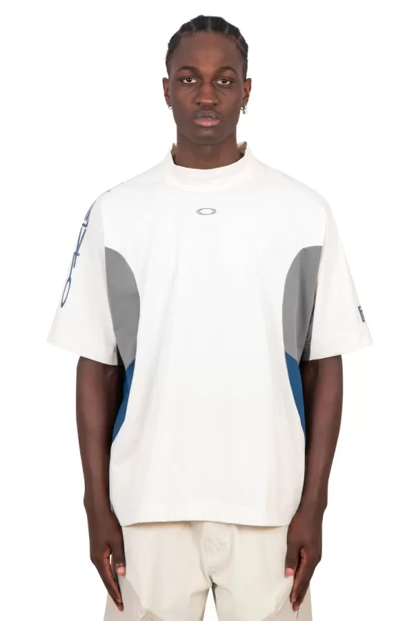 White icon shape mock t-shirt