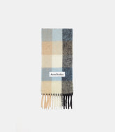 Checkered scarf