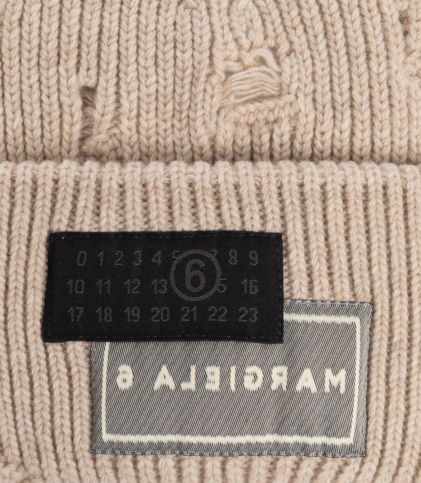 Bonnet en laine - SH0TB0001 - M13138 - 806M - M - Mm6 maison margiela