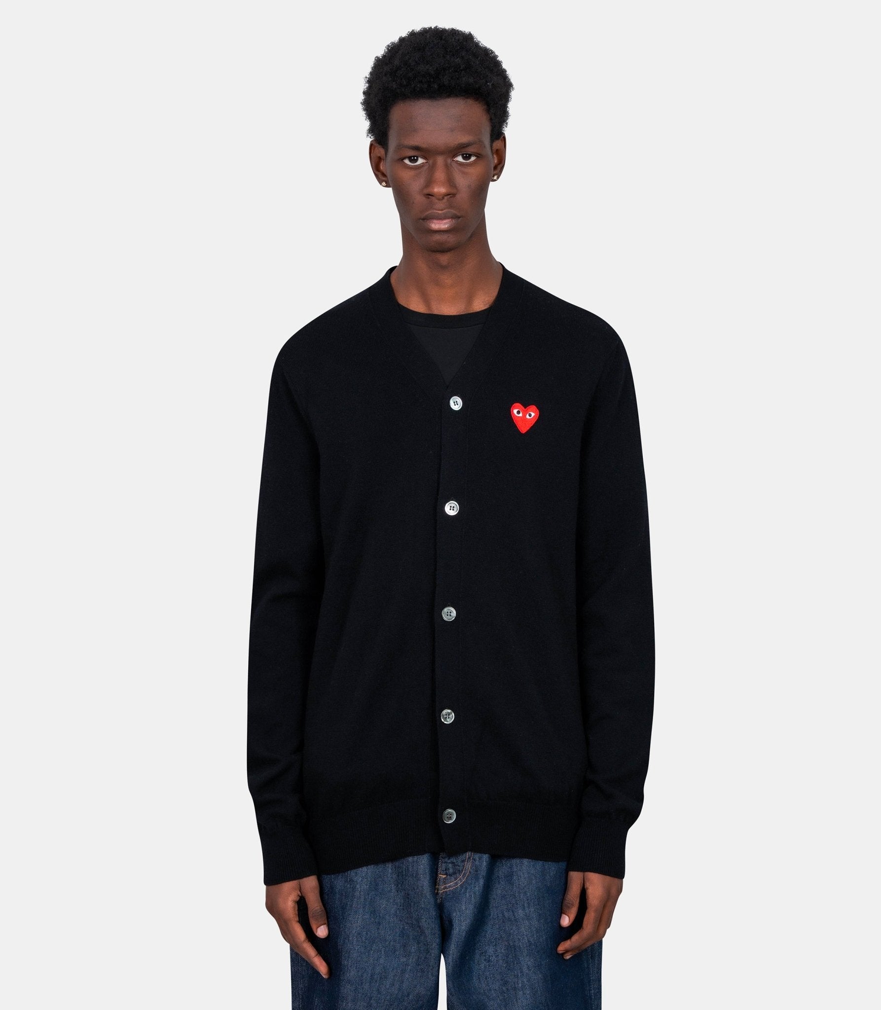 Cardigan à col en v tricoté avec emblème rouge - AX - N008 - 51 - S - Comme des garçons play