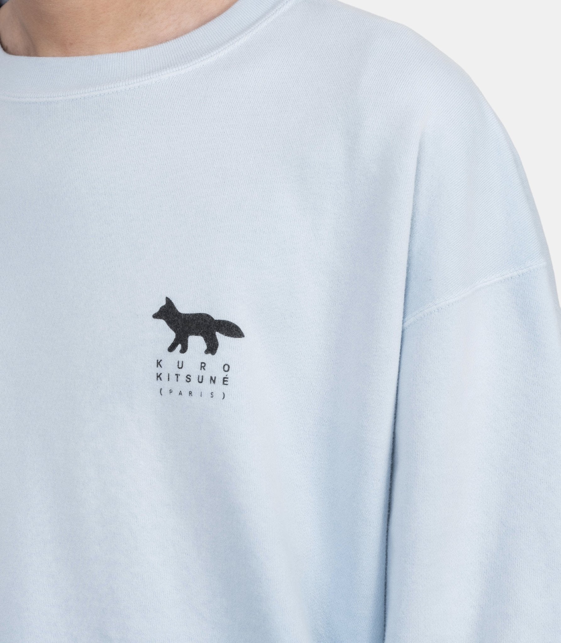 Crewneck sunfaded fox x kuro - 990005-P410-S - Maison kitsuné