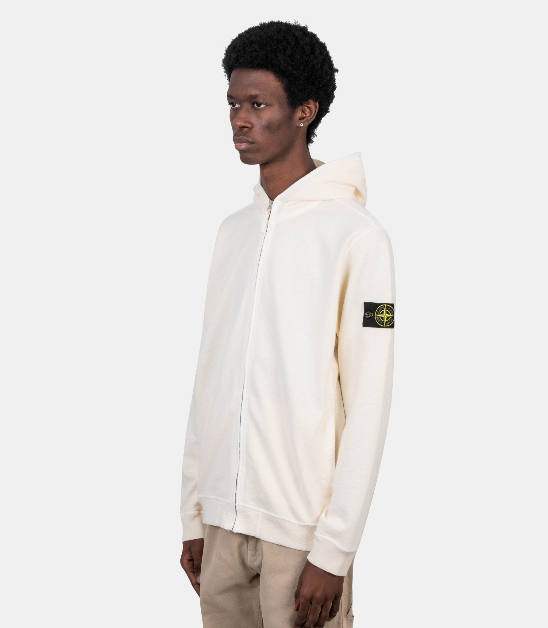 Stone  ベージュ フーディ　Lサイズ Stone Island Zip Hoodie | Desert Sand | SVD USA
