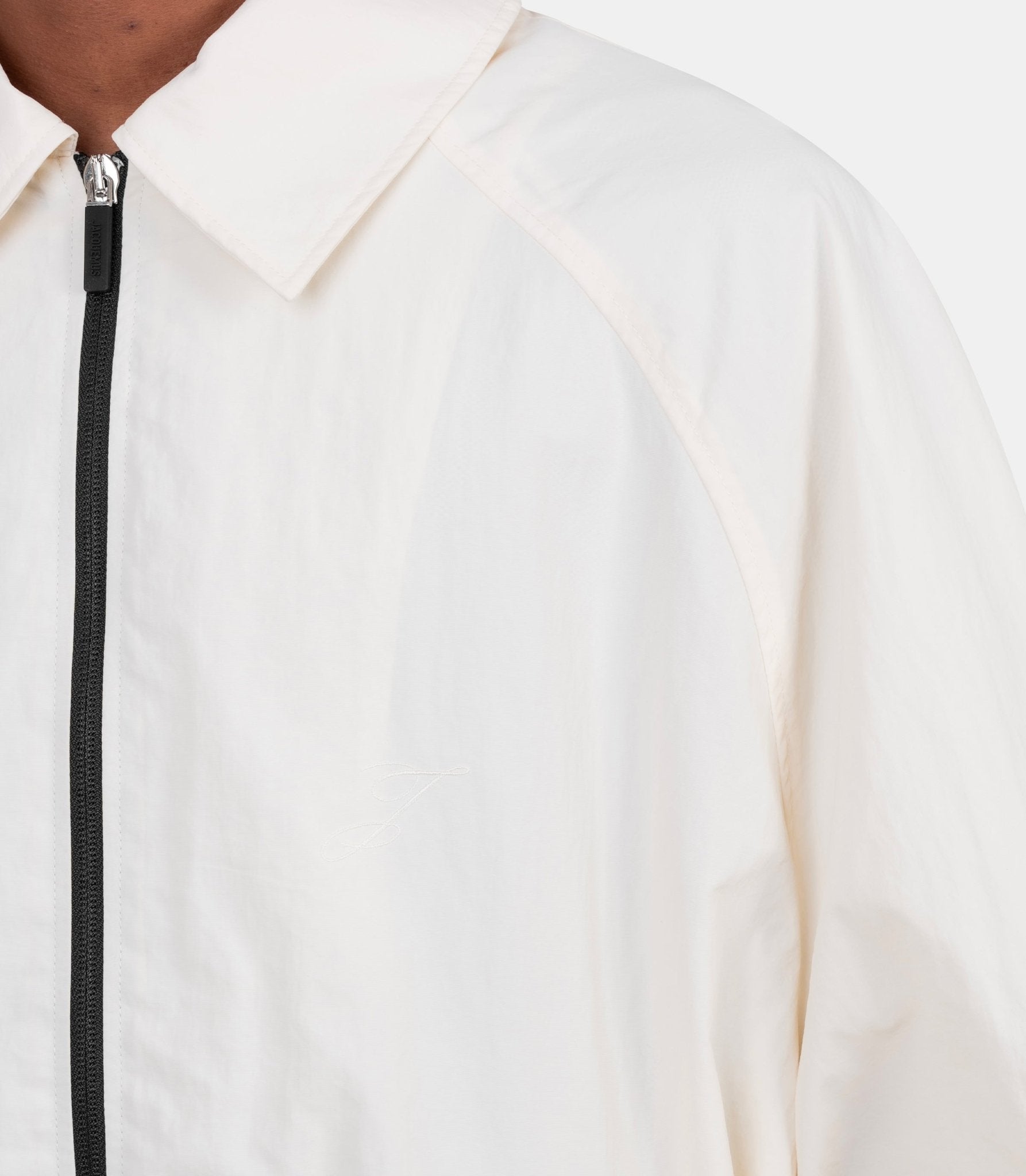 Le coupe - vent - 26EOUM00139AW00645-100-46 - Jacquemus