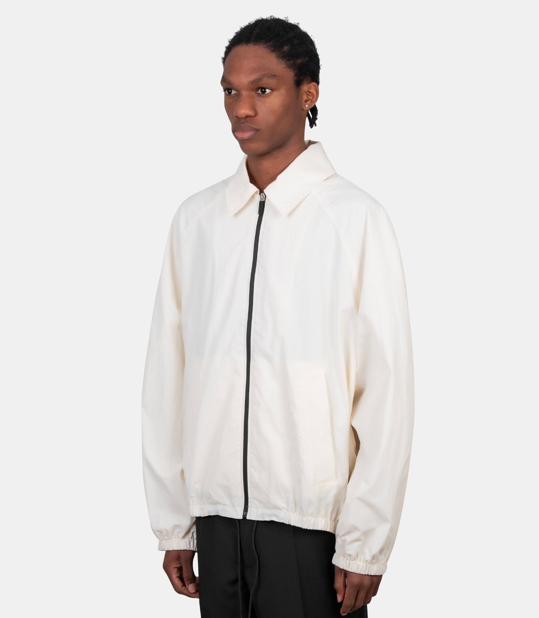 Le coupe - vent - 26EOUM00139AW00645-100-46 - Jacquemus