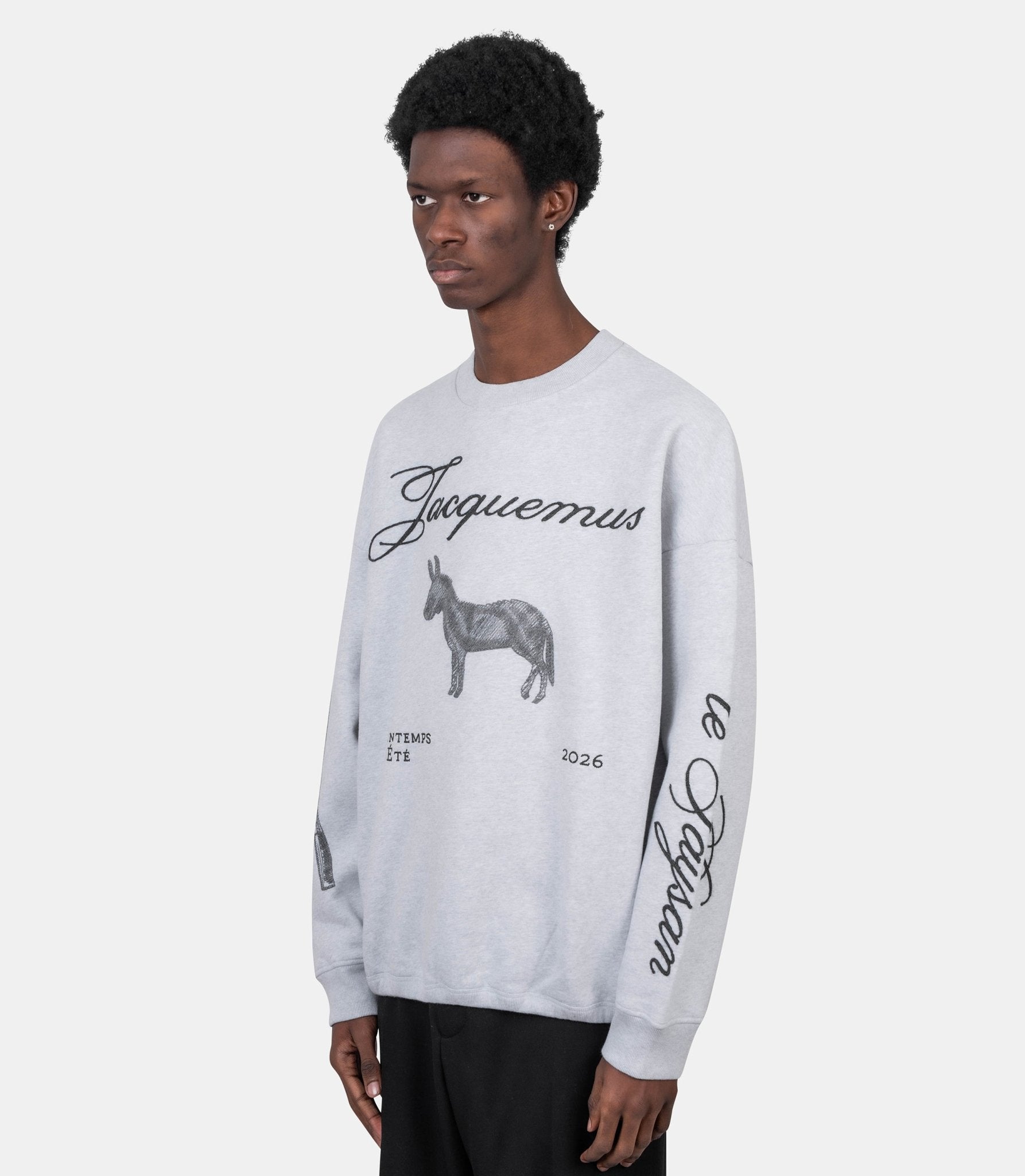 Le sweatshirt âne - 26ESSM00314AJ00174-9DS-XS - Jacquemus