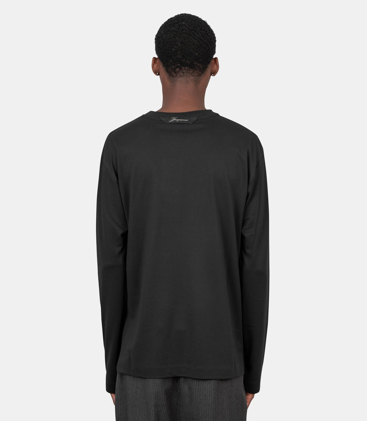 Le t-shirt rond carré-26ETSM00622AJ00254-990-XS-Jacquemus