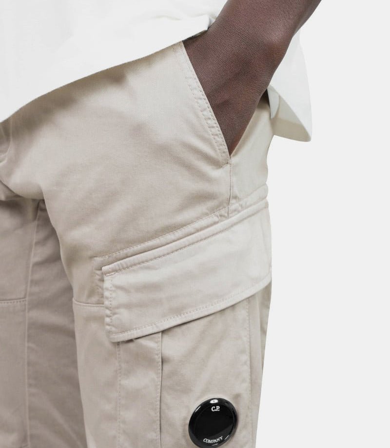 Pantalon cargo en satin stretch18CMPA056A - 005694G - 327 - 44C.p. company