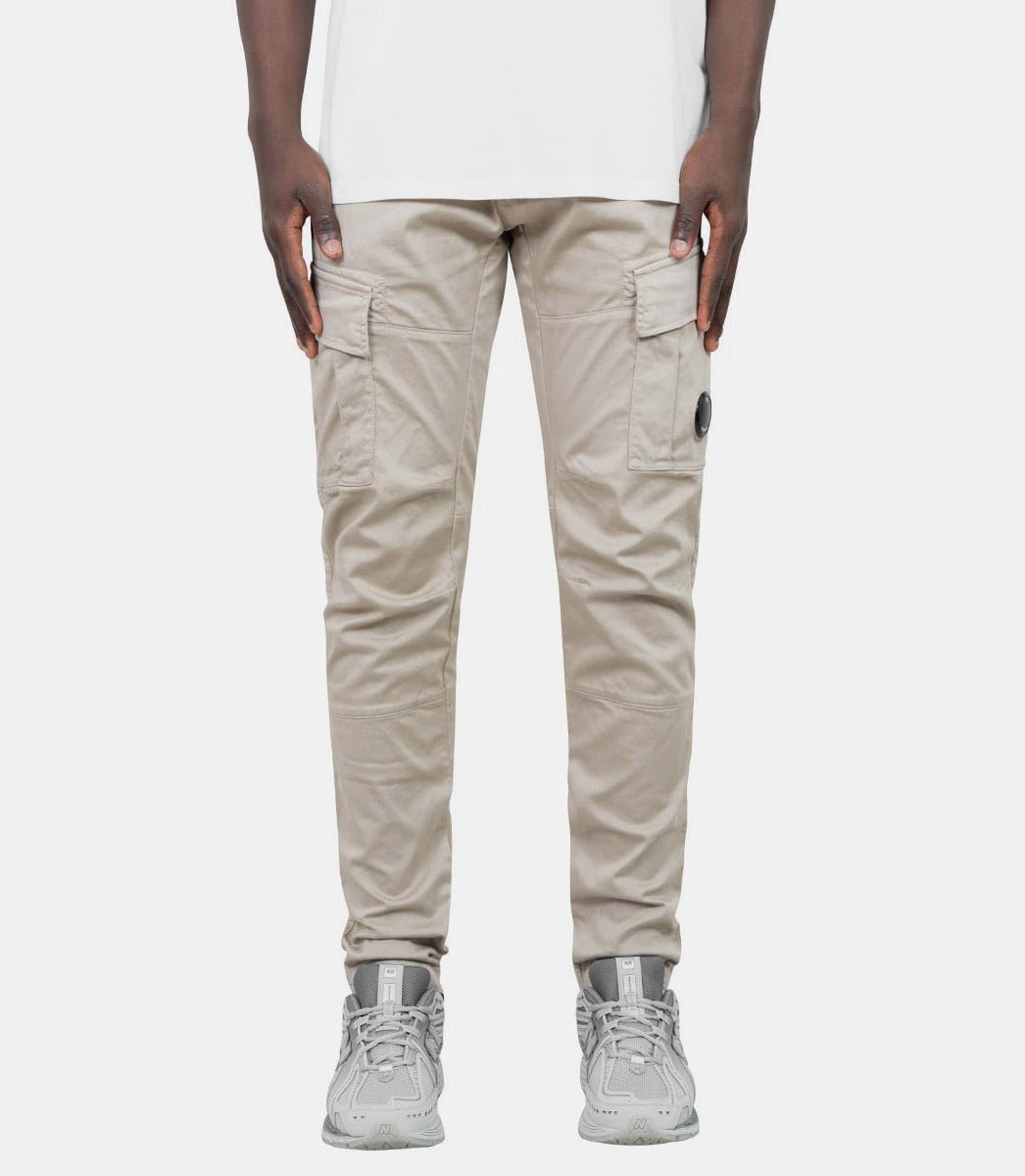 Pantalon cargo en satin stretch18CMPA056A - 005694G - 327 - 44C.p. company