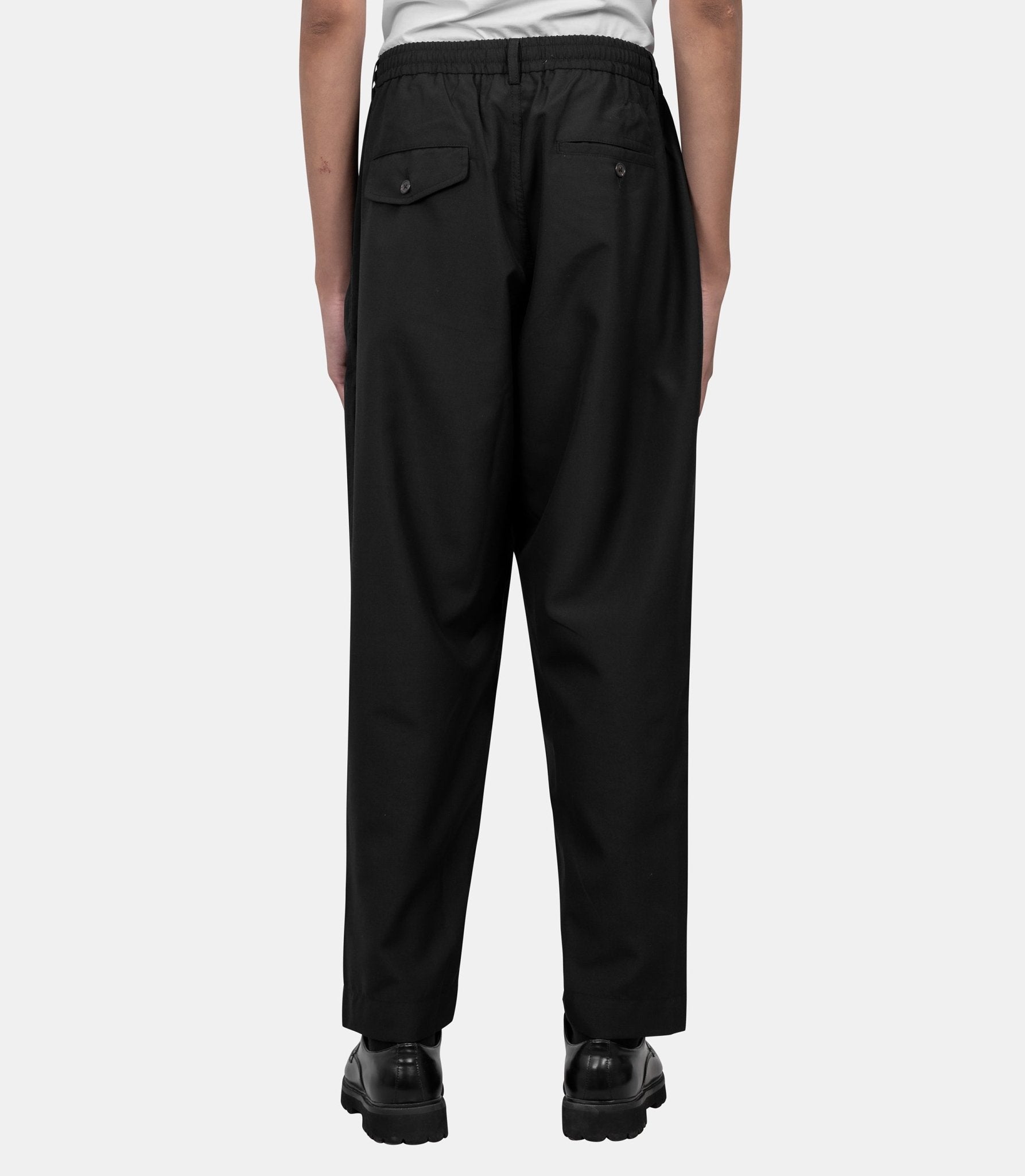 Pantalon de survêtement plissé - 34141-28 - Universal works.