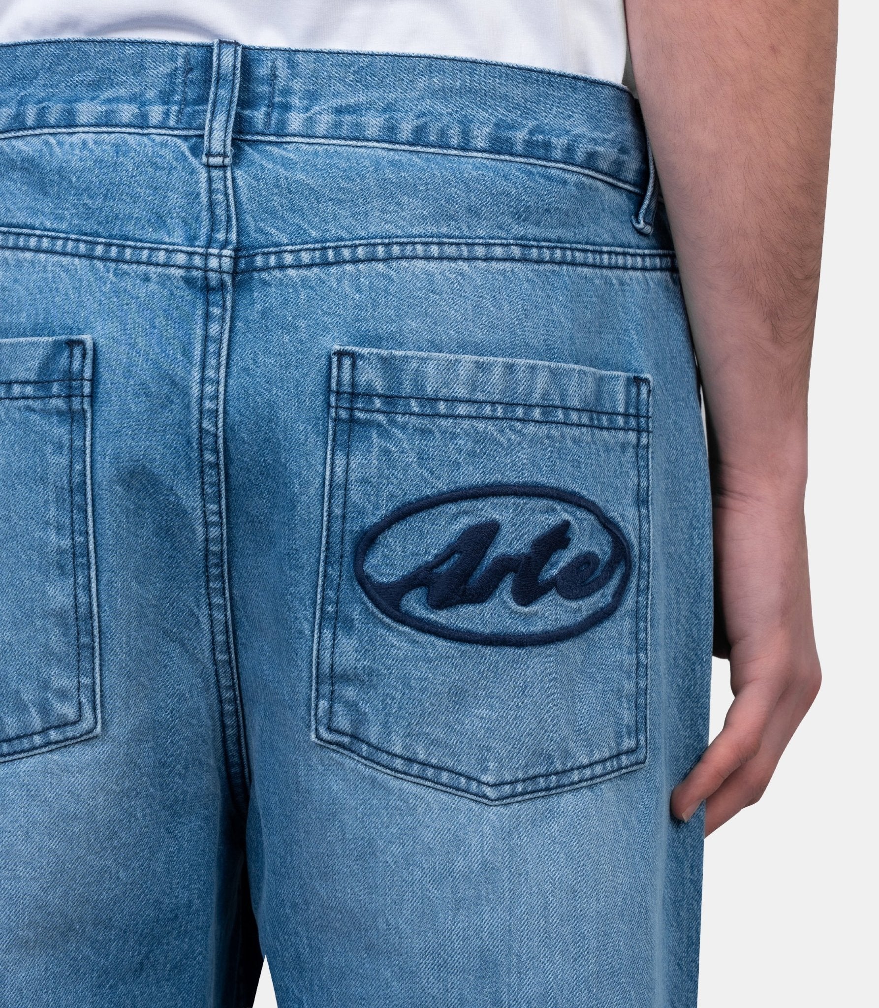 Pantalon denim logo circle - SS26-171P-28 - Arte