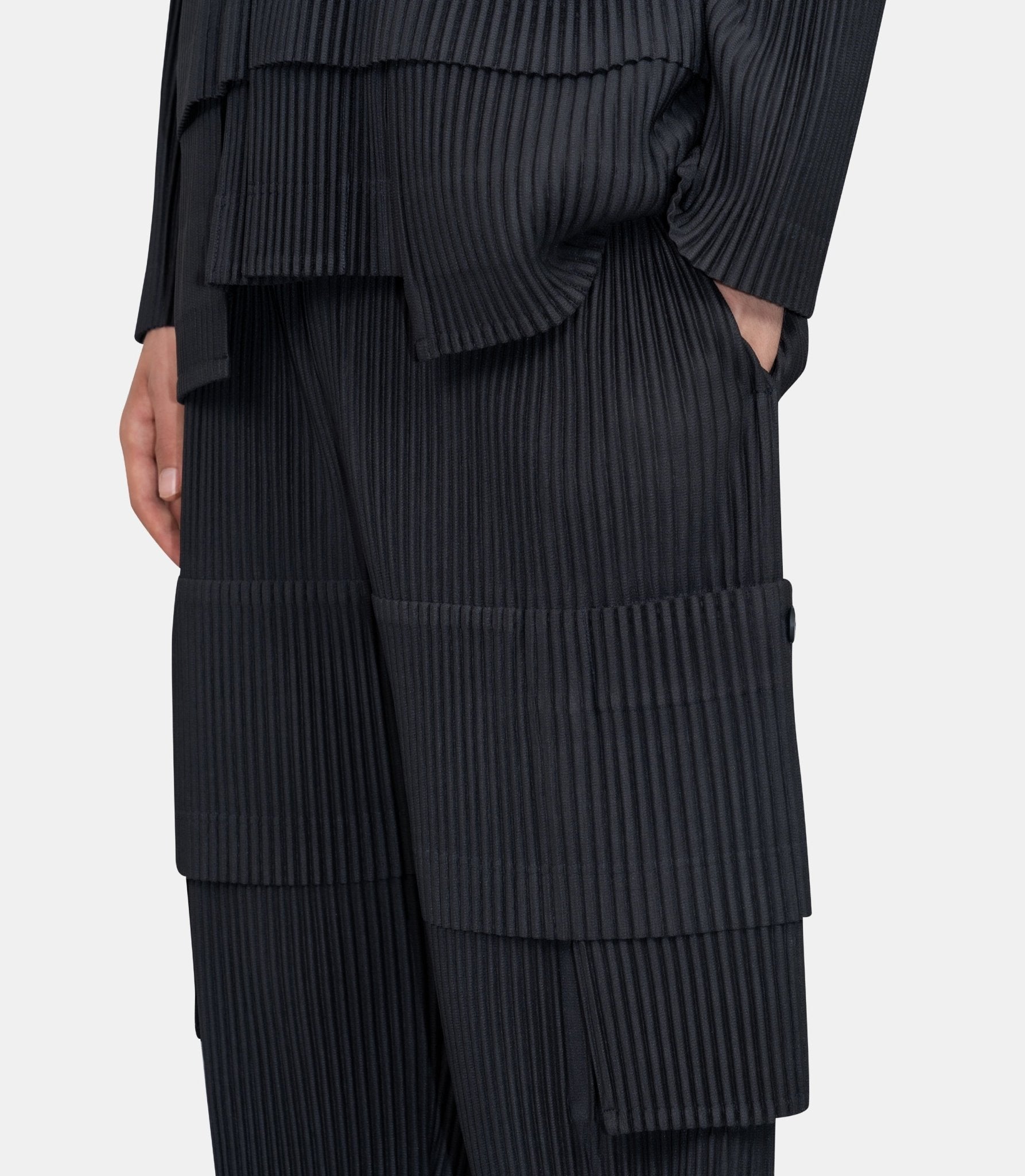 Pantalon multi - pocket - HP58JF236 - 13 - 1 - Homme plissé issey miyake