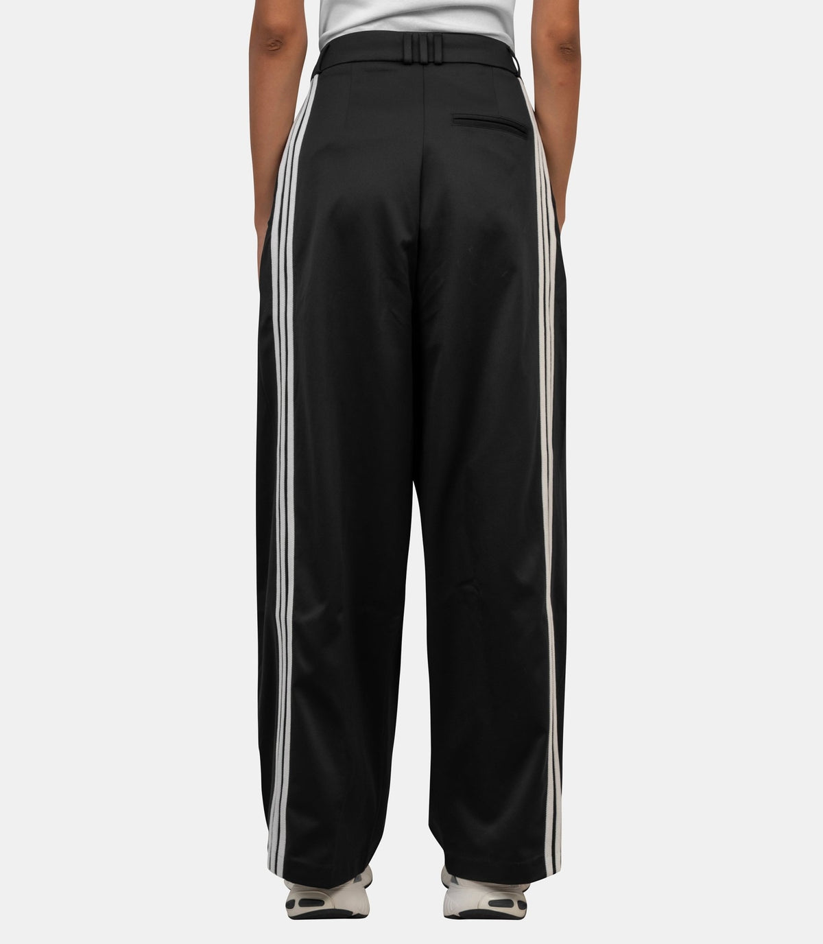 Pantalon pleated pt-KR9617-34-Adidas