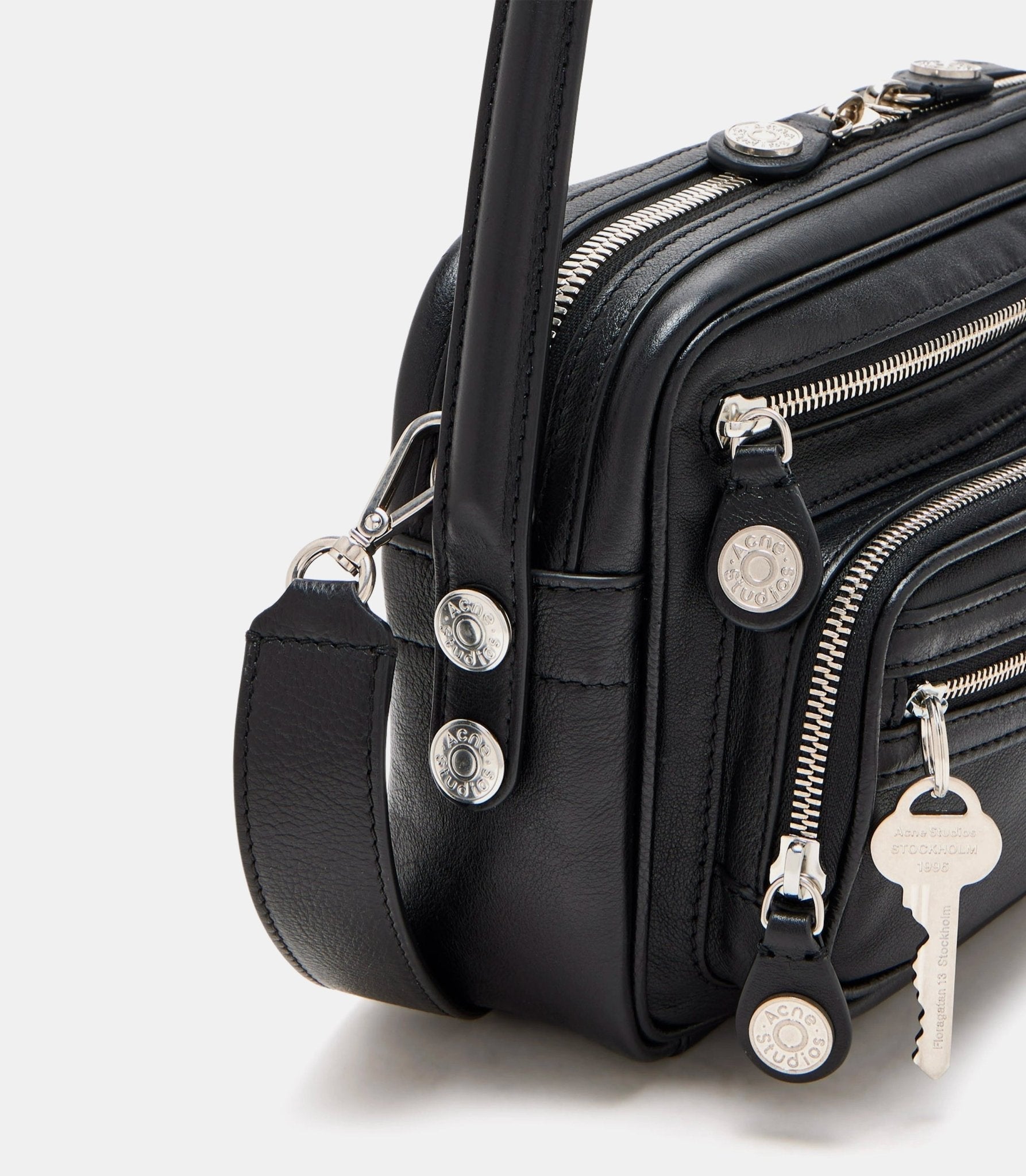 Sac camero party - C10240 - 900 - OS - Acne studios