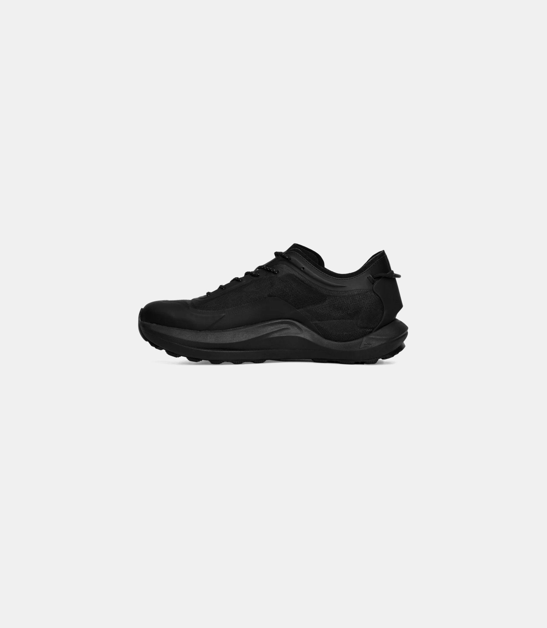 Sella - NBUW121FA19-BLK0001-41 - Roa