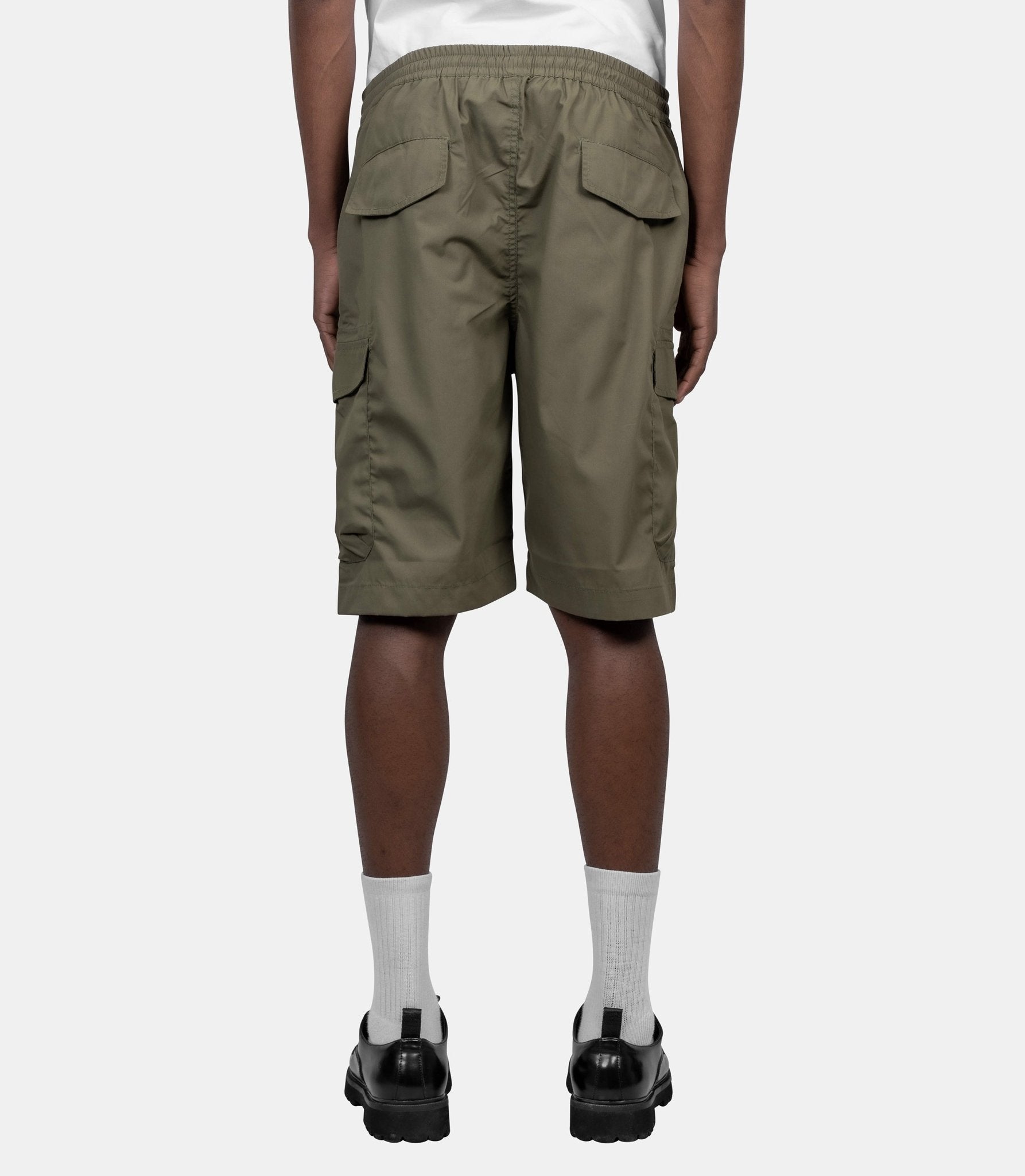 Short parachute - 34148-olive-28 - Universal works.
