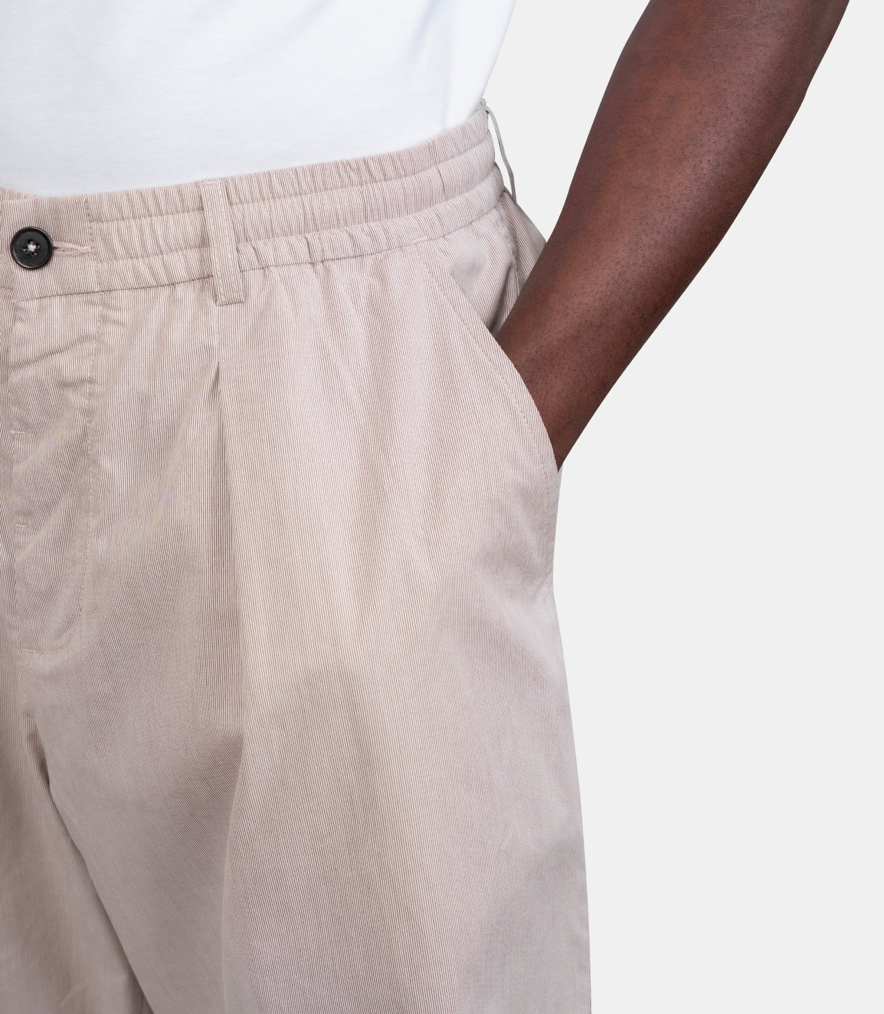 Short plissé - 34150-brown-28 - Universal works.