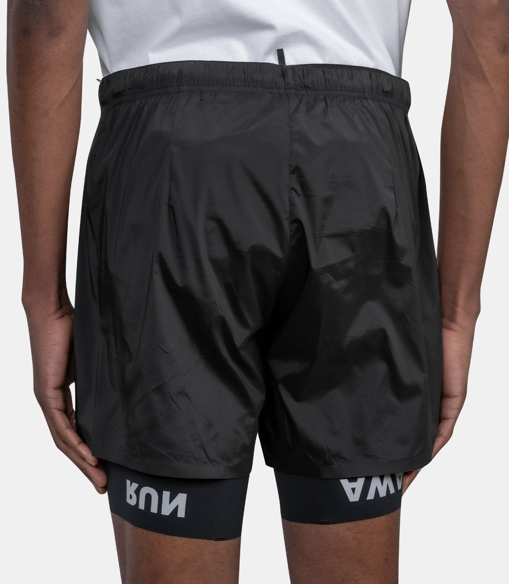 Short techsilk 8 - 12046-00000 -S - Satisfy