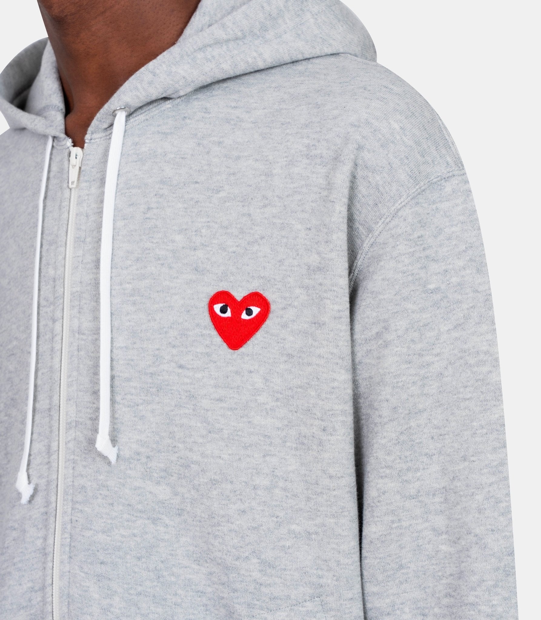 Sweatshirt tricoté avec emblème rouge - AX - T168 - 051 - 1 - S - Comme des garçons play