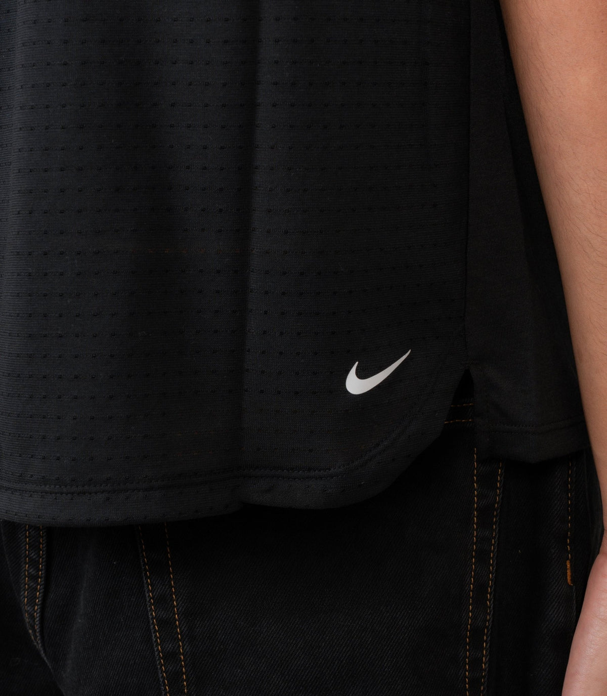T-shirt acg solar chase-IO9677-010-S-Nike