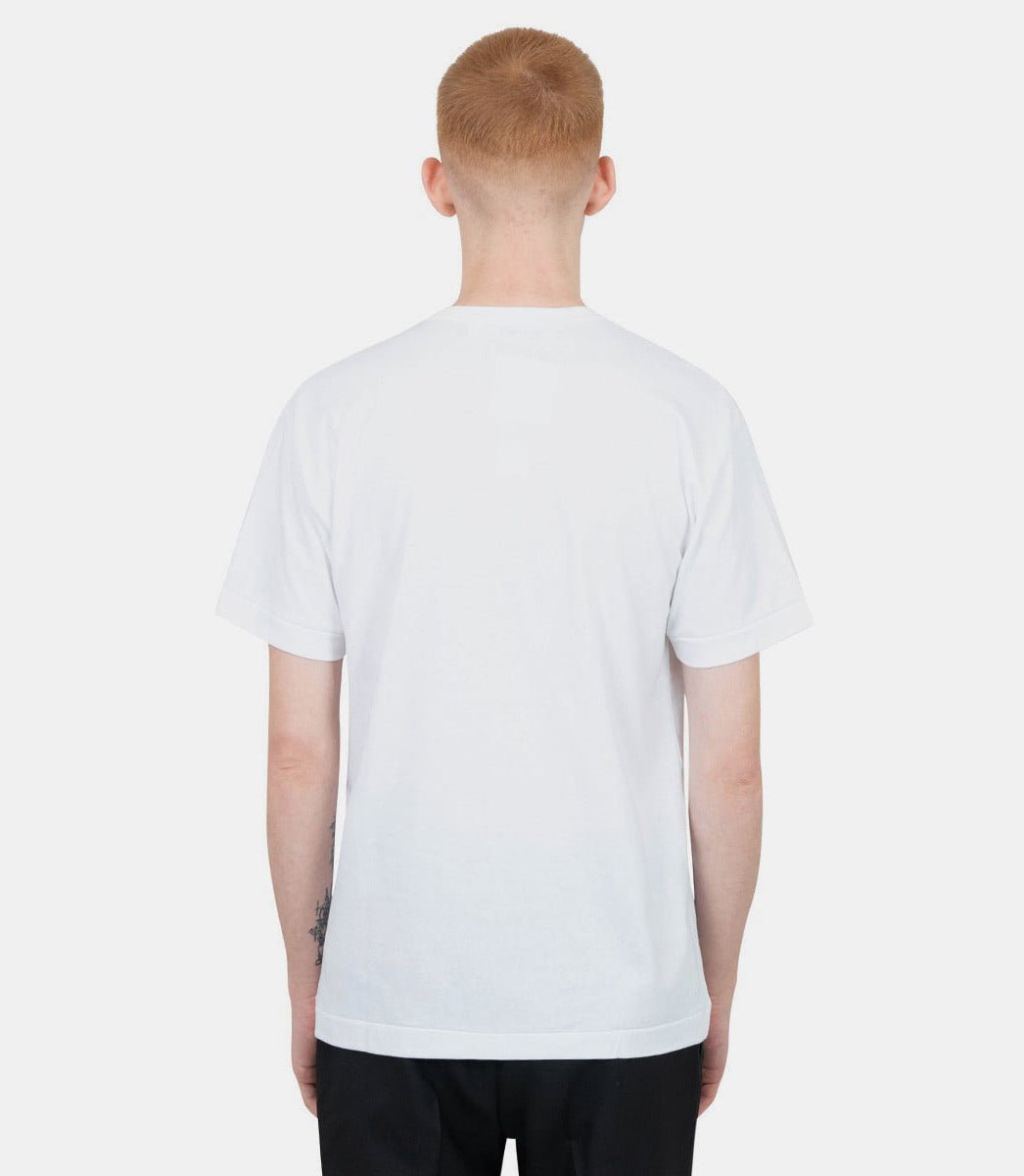 T-shirt emblème rouge tricotéAX - T106 - 051 - 1 - SComme des garçons play