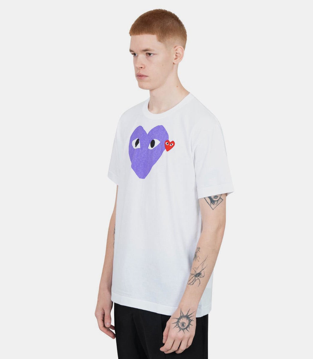 T-shirt emblème rouge tricotéAX - T106 - 051 - 1 - SComme des garçons play