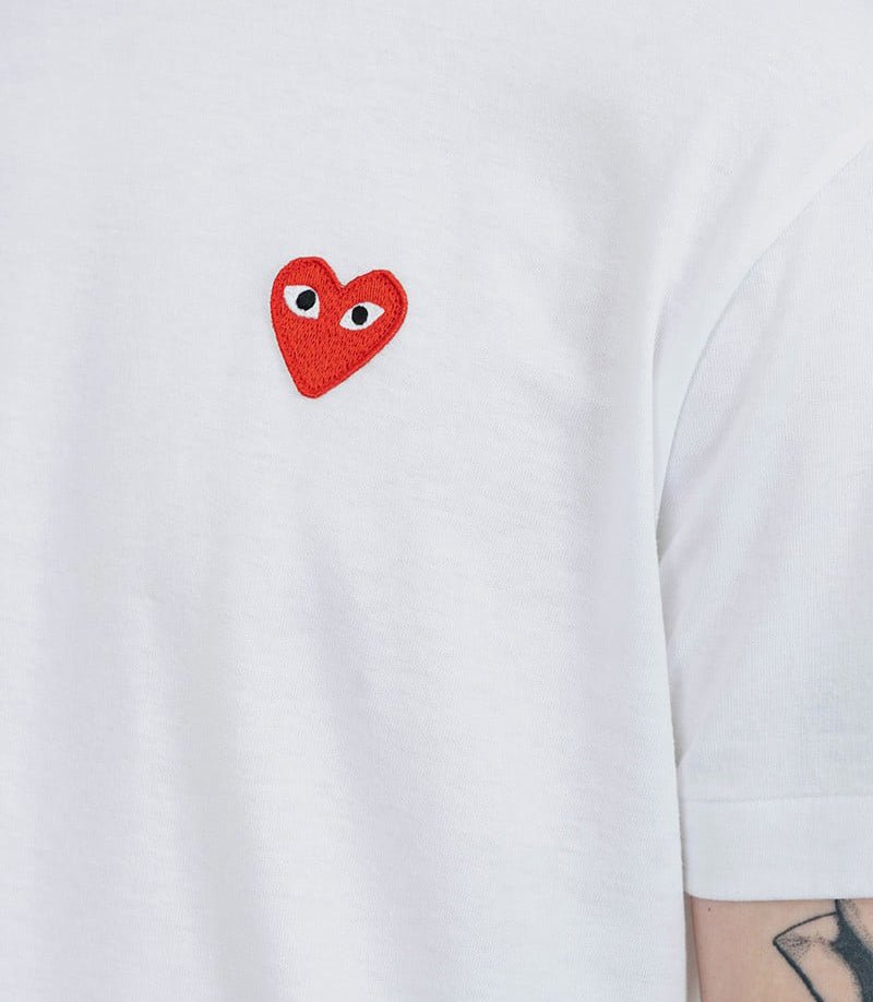 T-shirt emblème rouge tricotéAX - T108 - 051 - 2 - SComme des garçons play