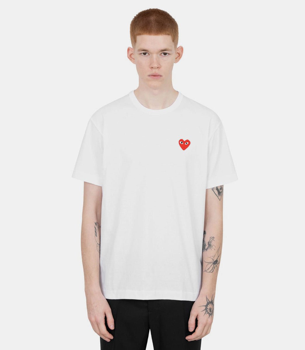 T-shirt emblème rouge tricotéAX - T108 - 051 - 2 - SComme des garçons play