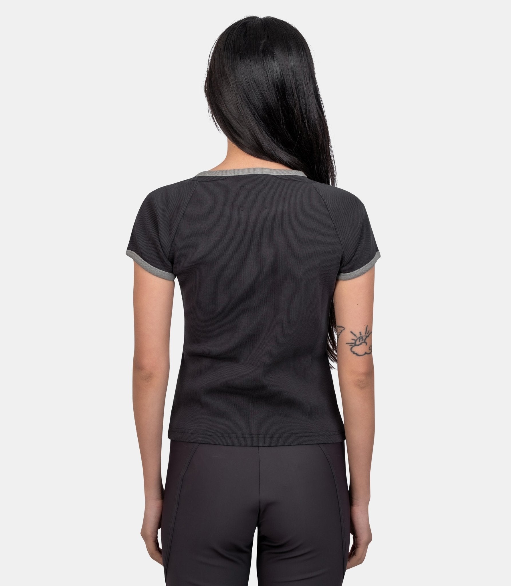 T-shirt guniy - YBWW017JY06-BLK0020-S - Roa