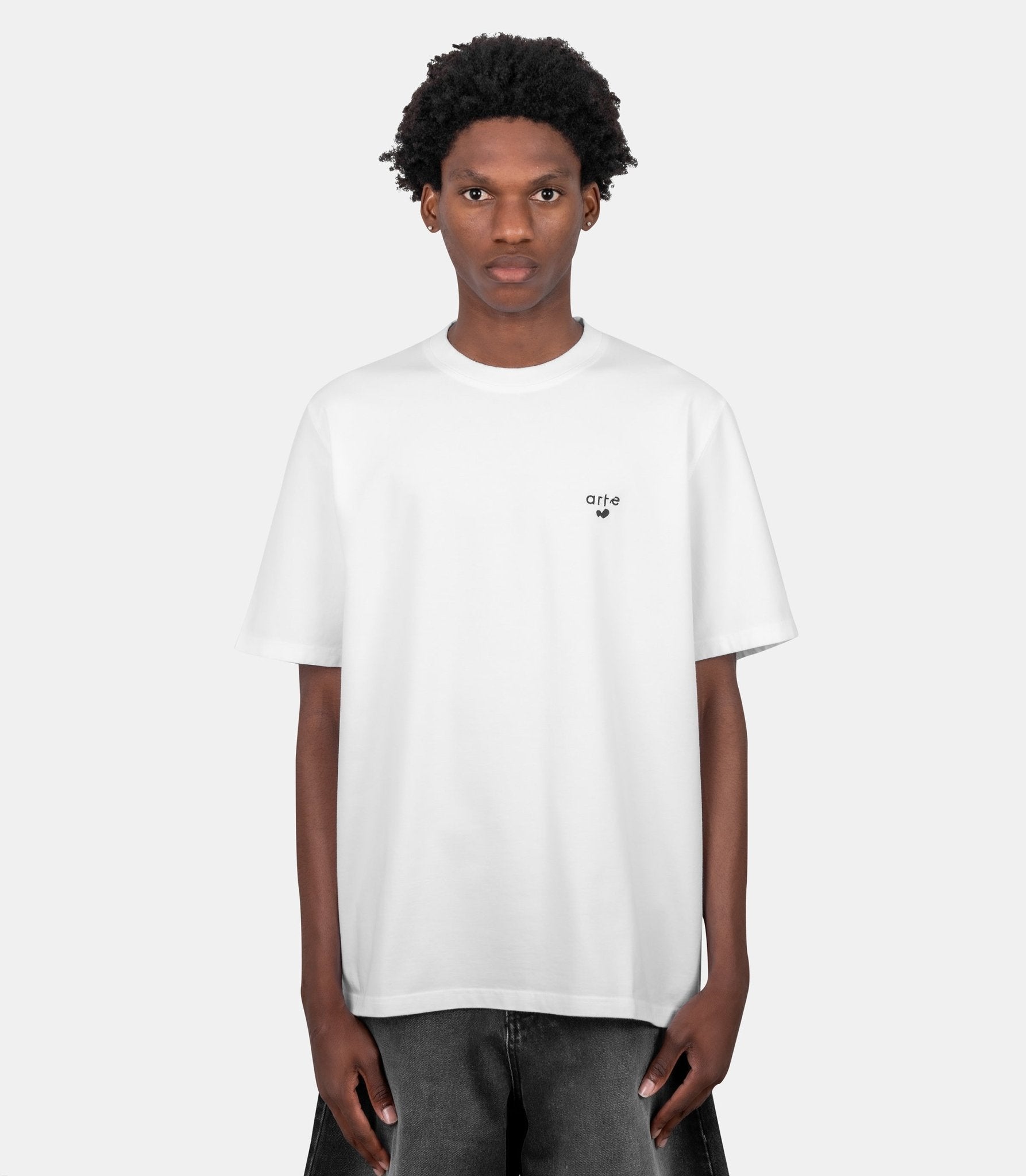 T-shirt logo coeur-SS26-125T-100-S-Arte