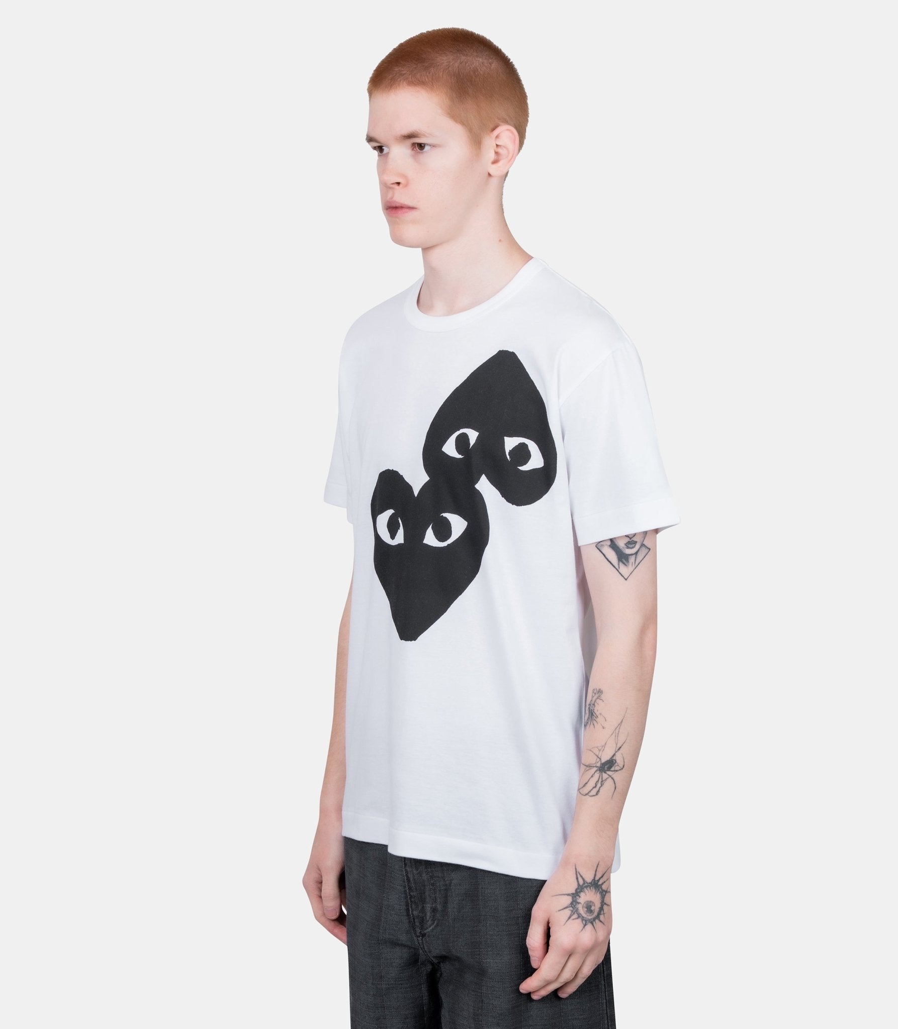 T-shirt logo imprimé cœur noir - AX-T348-051-1-6-S - Comme des garçons play