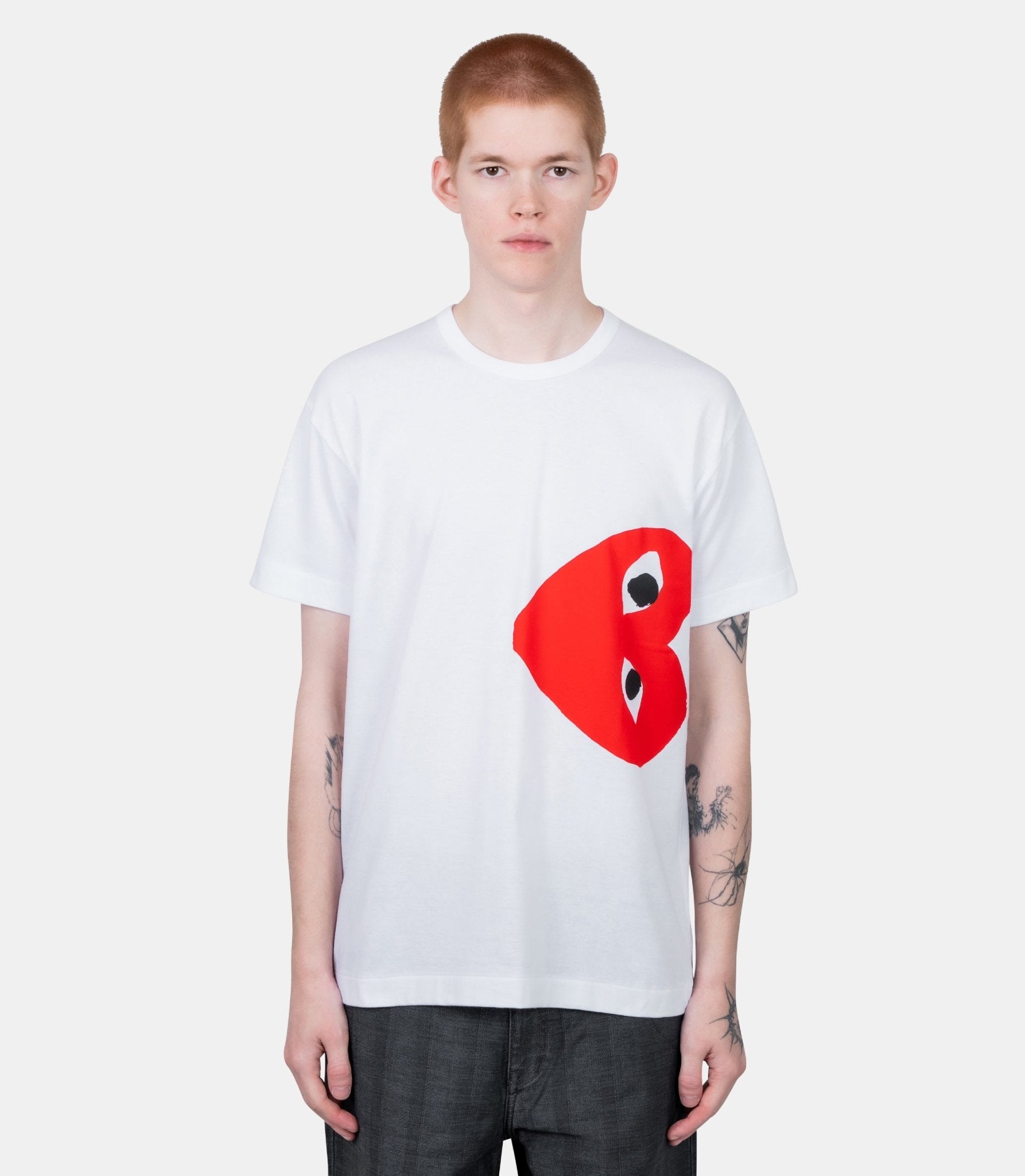 T-shirt logo imprimé cœur rouge - AX-T345-051-1-6-S - Comme des garçons play
