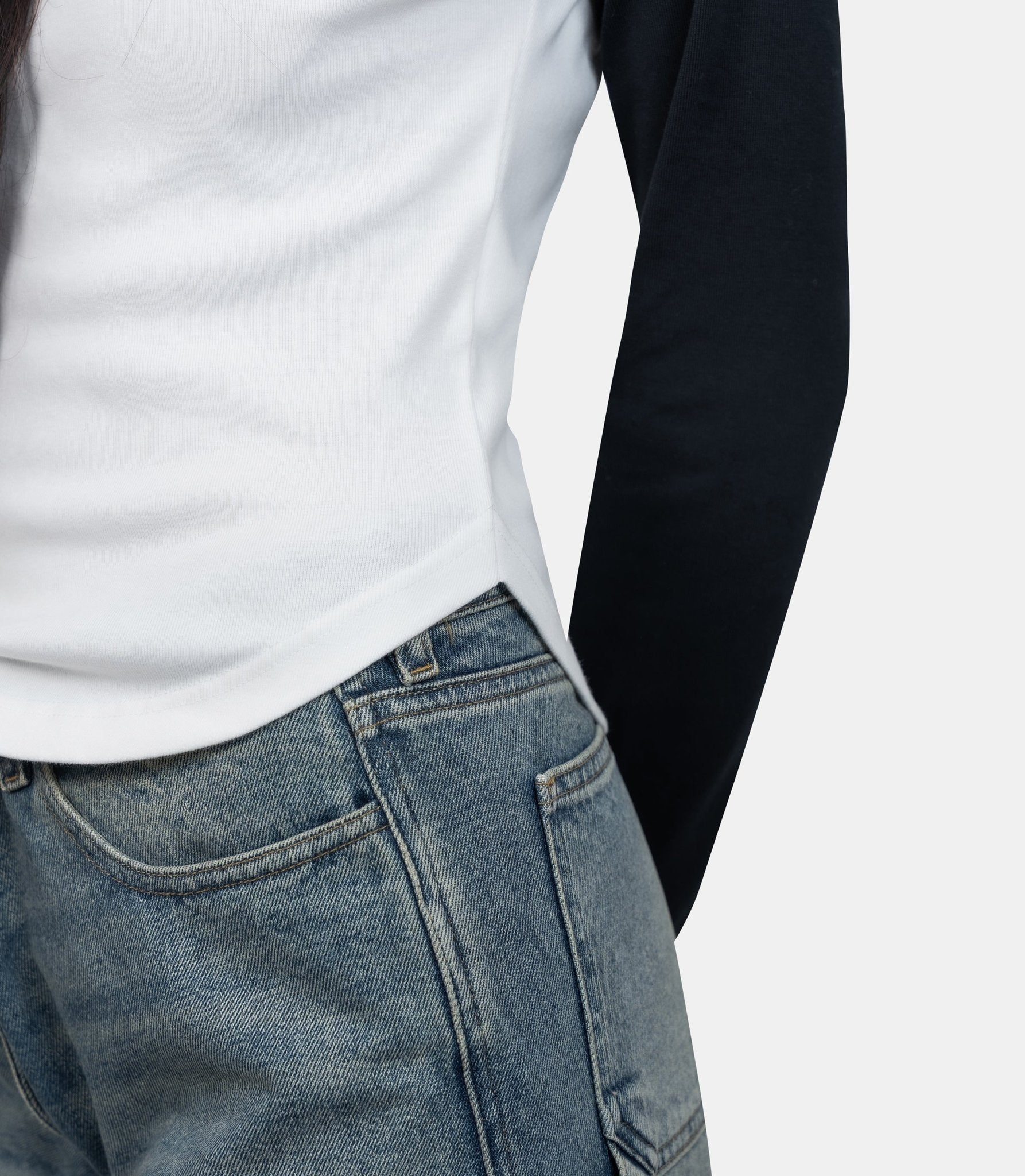 T-shirt manches longues contraste cercle - 325JTS228JS0203 - 0098 - XS - Courrèges