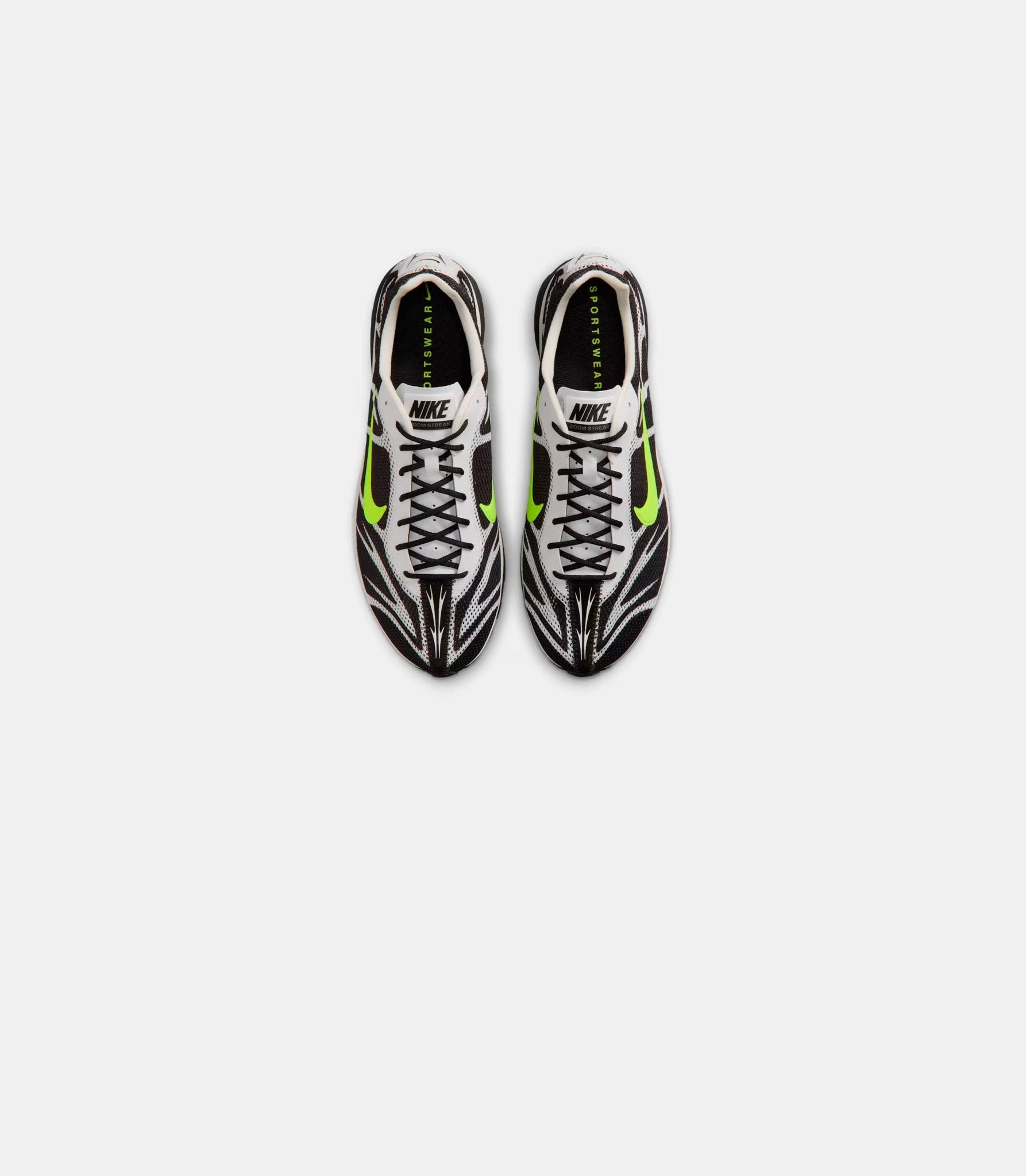 Zoom streak 3-IQ8012-001-40-Nike